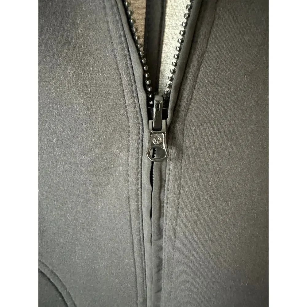 Lululemon Women’s Black Gray Insculpt Vest Hooded Reversible Jacket Size 4 - Picture 3 of 10